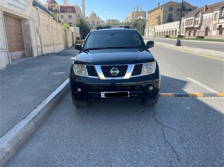 Nissan Pathfinder 2005