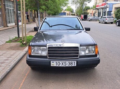 Mercedes E 200 d 1992