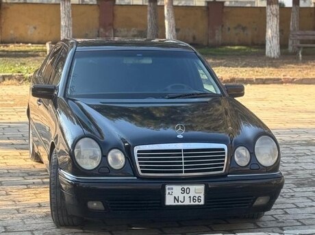 Mercedes E 240 1998