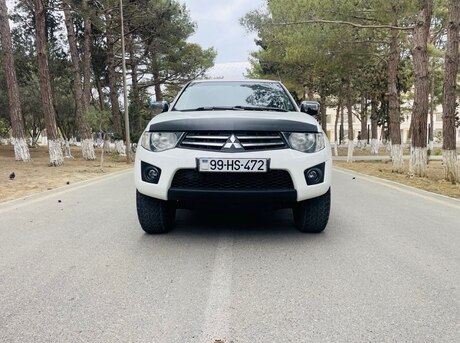 Mitsubishi L200