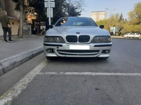 BMW 528 1999