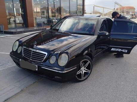 Mercedes E 240 2001