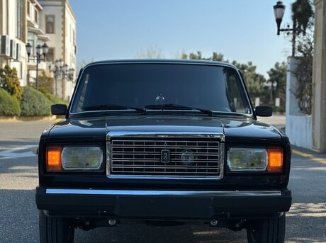 LADA (VAZ) 2107 2010