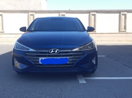 Hyundai Elantra 2018