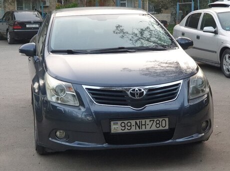 Toyota Avensis 2011