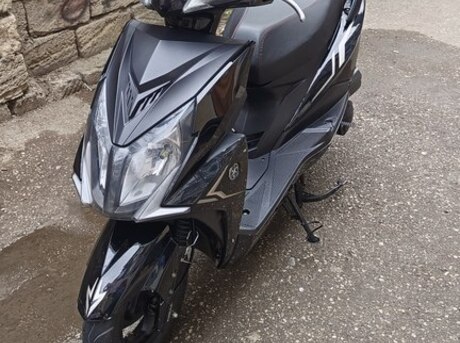 Yamaha  2024