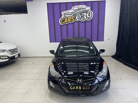 Hyundai Elantra 2011
