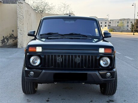 LADA (VAZ) Niva 2022
