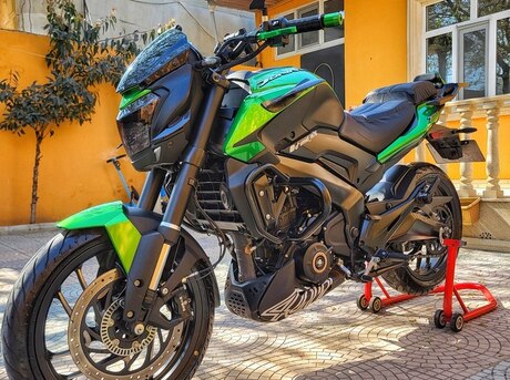 Bajaj Dominar 400