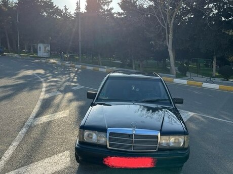 Mercedes 190 1990