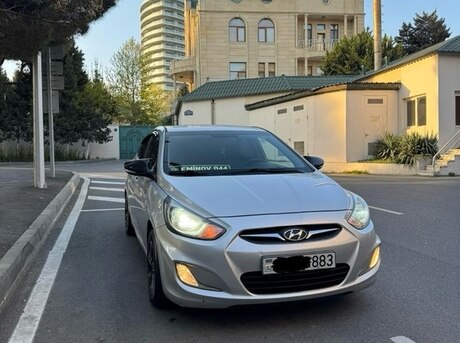 Hyundai Accent 2014