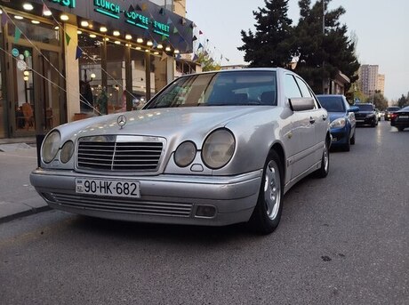 Mercedes E 230 1996