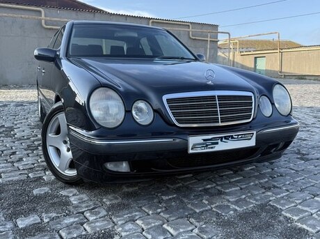 Mercedes E 200 2001
