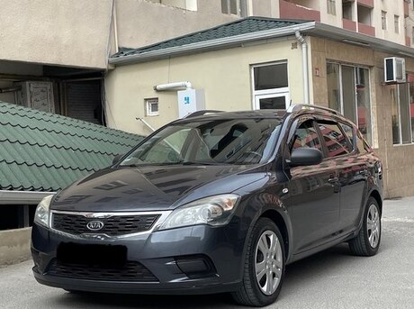 Kia Ceed 2010