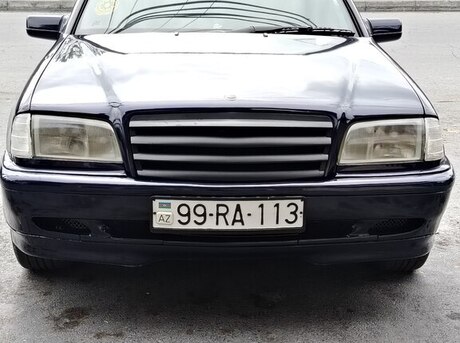Mercedes C 180