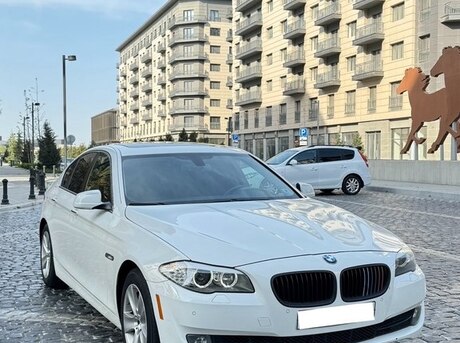 BMW 528