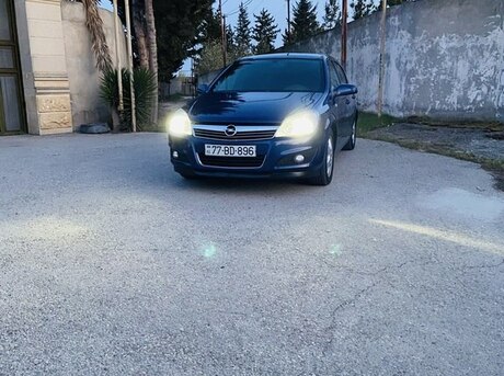 Opel Astra 2009