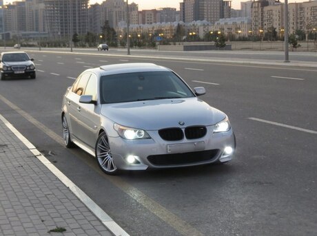 BMW 530 2004