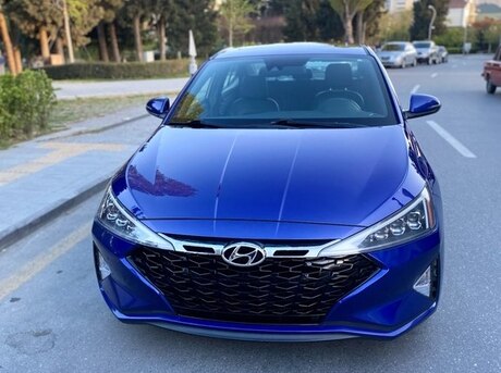 Hyundai Elantra 2019