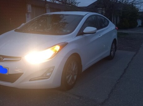Hyundai Elantra 2015