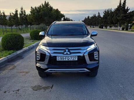 Mitsubishi Pajero Sport