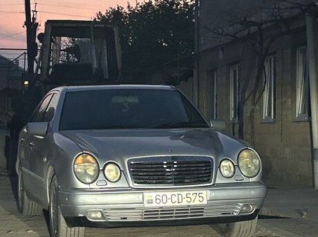 Mercedes E 280 1999