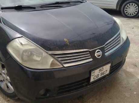 Nissan Tiida 2008