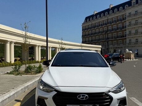 Hyundai Elantra 2017