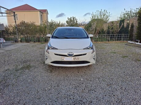 Toyota Prius 2016