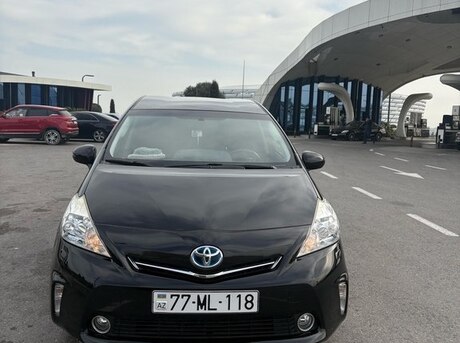 Toyota Prius V