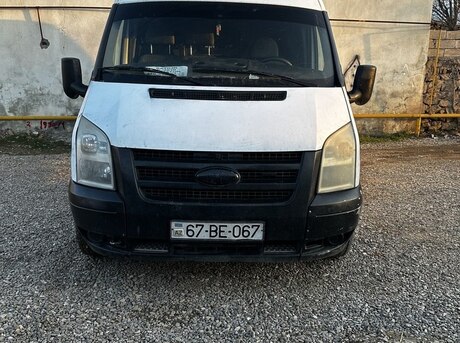 Ford Transit 2010
