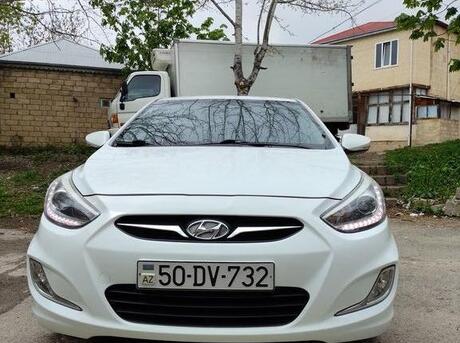 Hyundai Accent 2013