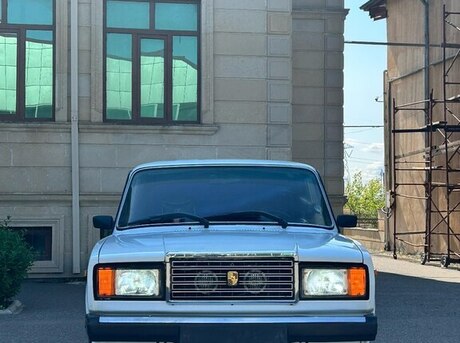 LADA (VAZ) 2107 2005