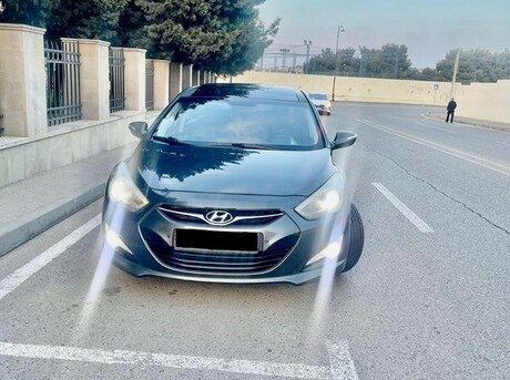 Hyundai i40 2012
