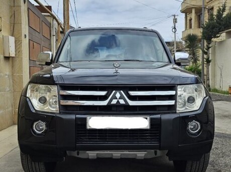Mitsubishi Pajero 2008