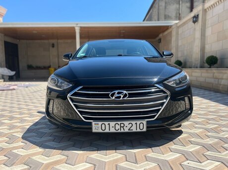 Hyundai Elantra 2018