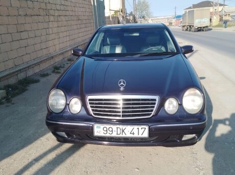 Mercedes E 240 2001