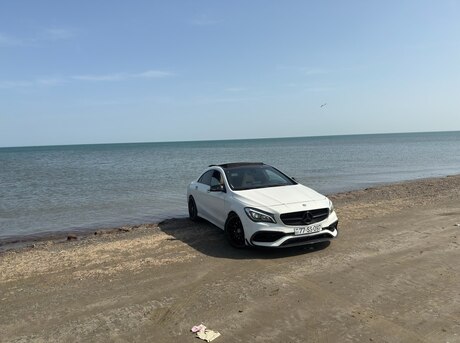 Mercedes CLA 250 4MATIC 2016