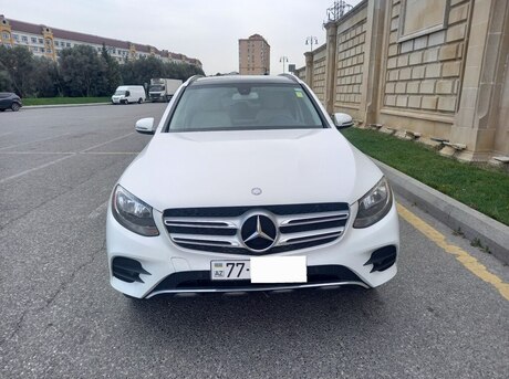 Mercedes GLC 300 4MATIC 2016