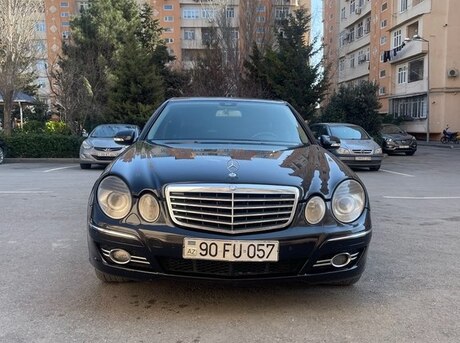 Mercedes E 280