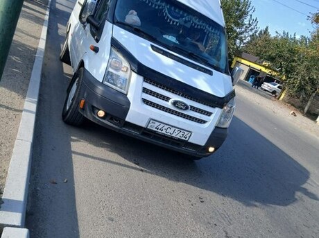 Ford Transit 2012