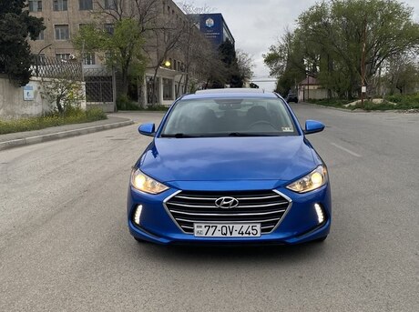 Hyundai Elantra 2016
