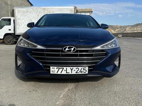 Hyundai Elantra 2019