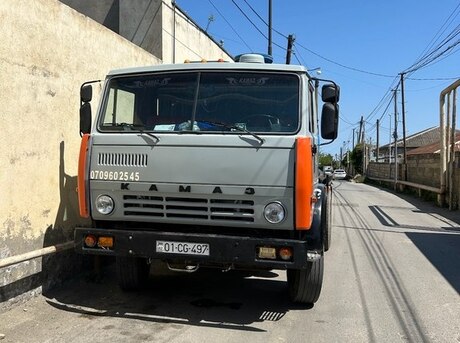 KamAz 55111 1990