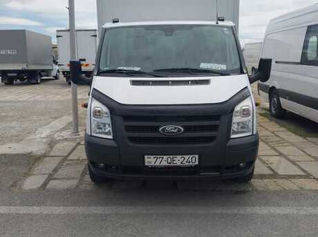Ford Transit 2011
