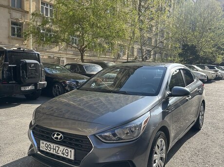 Hyundai Accent