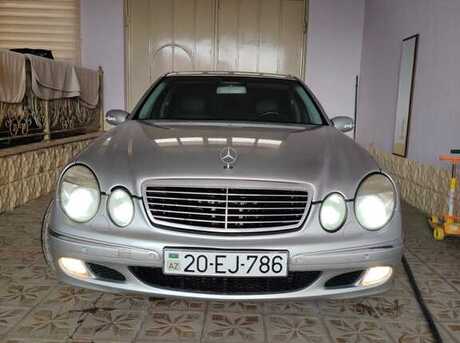 Mercedes E 220 d 2003