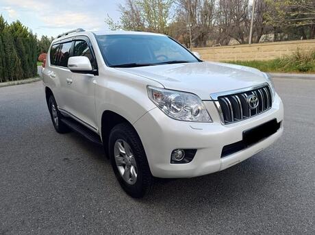 Toyota Land Cruiser Prado 2013