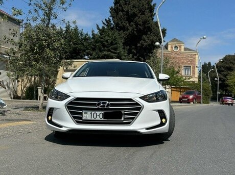 Hyundai Avante 2015