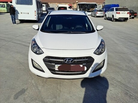Hyundai i30 2015
